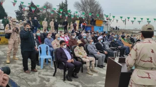 مراسم سالروز دوازده بهمن 1400 و گلزیزان مزار شهدای گمنام و رژه ناوگان نیروی دریایی 8